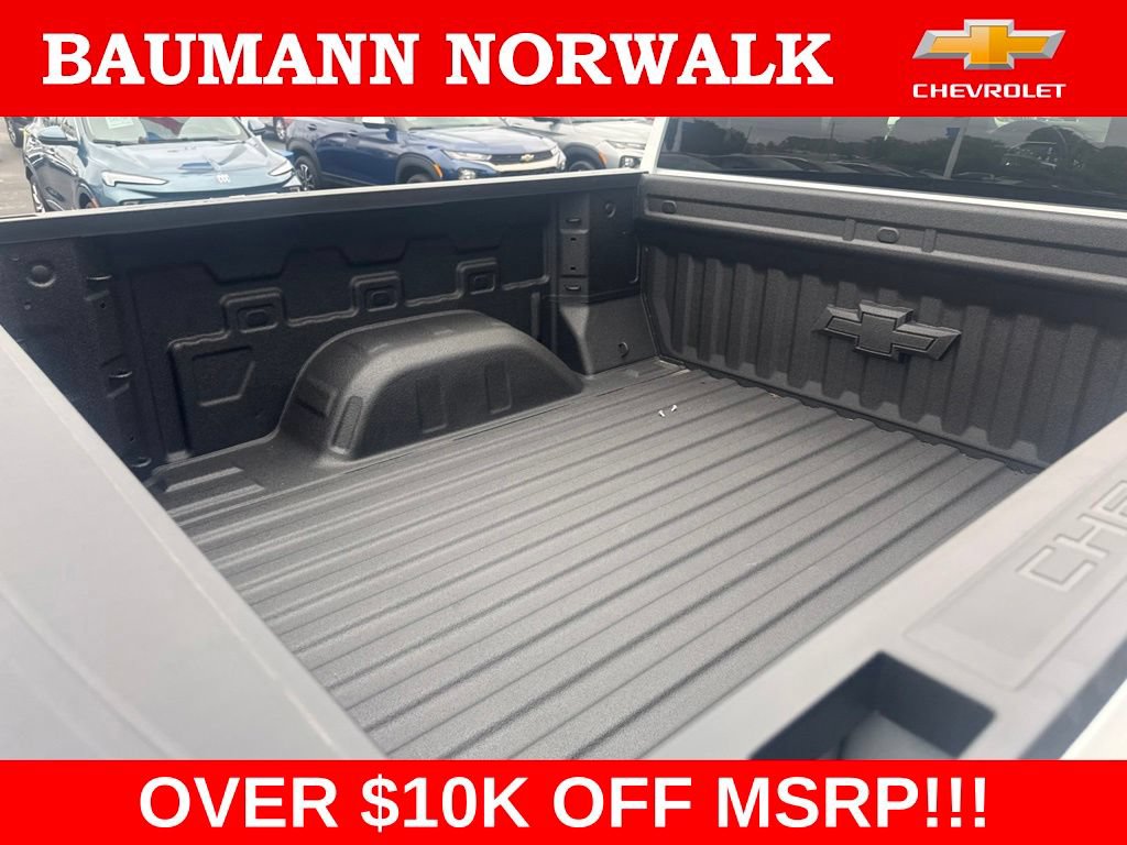 Used 2026 Chevrolet Silverado 1500 RST w/ LPO, Dark Essentials Package AWD/4WD image 43