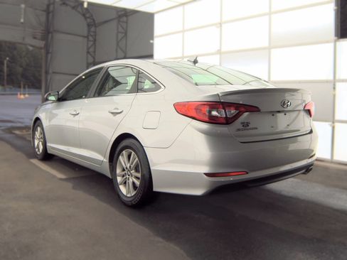 Used 2017 Hyundai Sonata SE FWD image 11