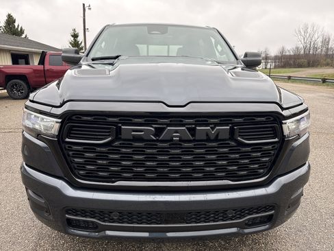 New 2026 RAM 1500 Express AWD/4WD image 9