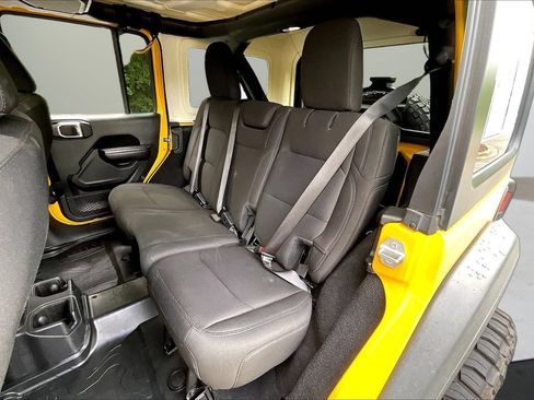 Used 2021 Jeep Wrangler Unlimited Sport AWD/4WD image 22