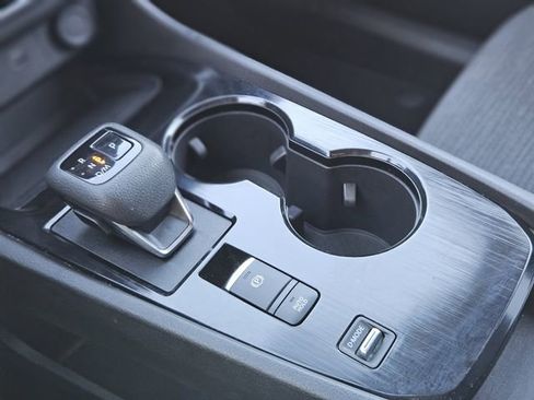 Certified 2023 Nissan Rogue SV image 26