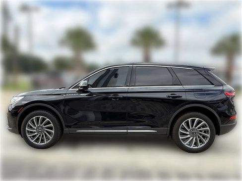 Used 2025 Lincoln Corsair Reserve FWD image 5