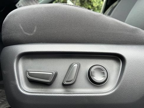 New 2026 Toyota RAV4 SE AWD/4WD image 10