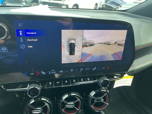 Used 2024 Chevrolet Blazer EV RS image 28