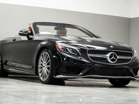 Used 2017 Mercedes-Benz S 550 Cabriolet image 4