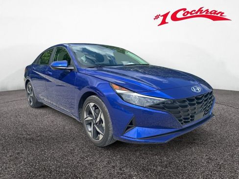 Used 2023 Hyundai Elantra SEL w/ Convenience Package FWD image 1