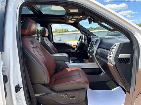 Used 2018 Ford F350 King Ranch w/ King Ranch Ultimate Package AWD/4WD image 46