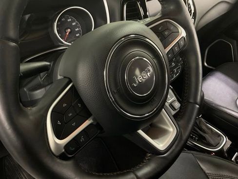 Used 2021 Jeep Compass Limited image 18