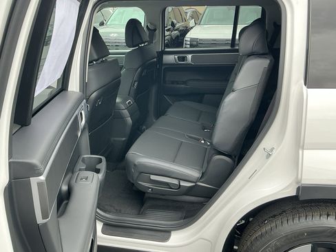 New 2026 Hyundai Santa Fe SEL AWD/4WD image 12