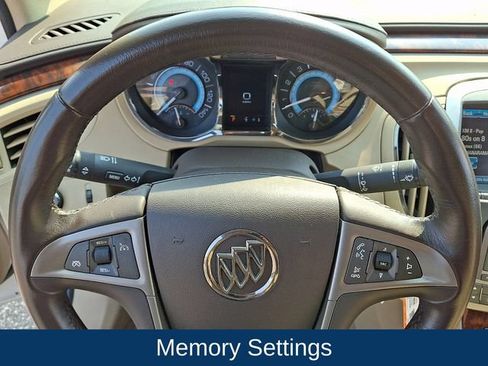 Used 2012 Buick LaCrosse Premium FWD image 4