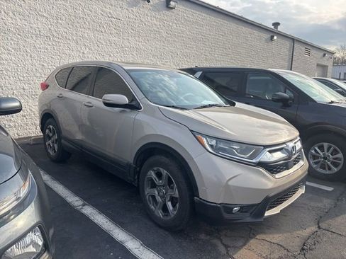 Used 2018 Honda CR-V EX-L image 3