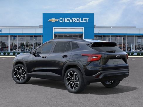 New 2026 Chevrolet Trax RS w/ Driver Confidence Package FWD image 3