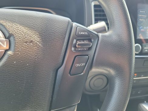 Used 2022 Nissan Frontier SV RWD image 22