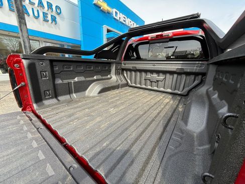 New 2026 Chevrolet Colorado ZR2 w/ Midnight Edition AWD/4WD image 64
