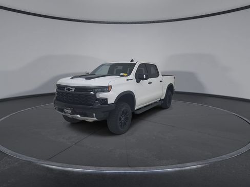 Used 2025 Chevrolet Silverado 1500 ZR2 w/ Technology Package AWD/4WD image 6