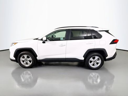 Used 2021 Toyota RAV4 XLE image 6