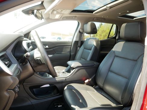 Used 2023 GMC Acadia SLT w/ Elevation Edition AWD/4WD image 35