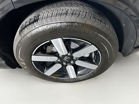 Used 2024 Honda Prologue Touring image 11