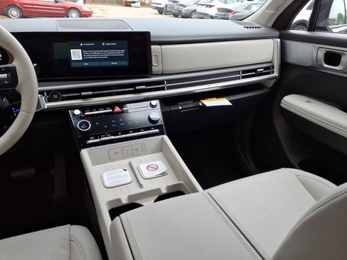 New 2026 Hyundai Santa Fe SEL FWD image 7