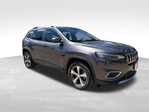 Used 2019 Jeep Cherokee Limited w/ Technology Group AWD/4WD image 1
