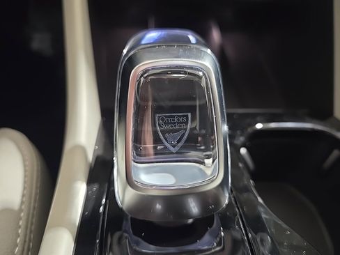 New 2026 Volvo XC40 B5 Ultra w/ Climate Package image 15