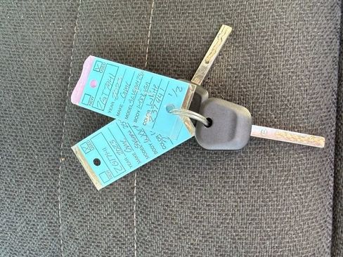 Used 2023 GMC Savana 2500 w/ Driver Convenience Package image 30