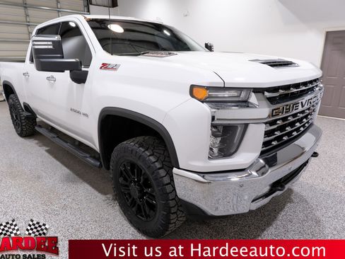Used 2023 Chevrolet Silverado 2500 LTZ w/ LTZ Plus Package image 6