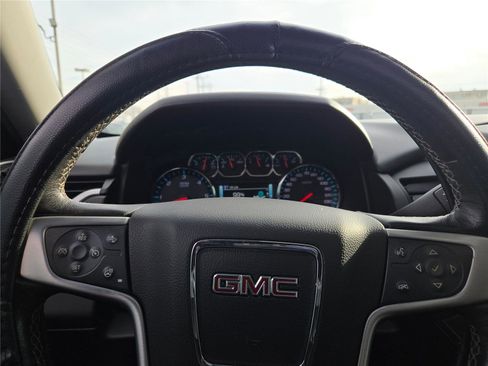 Used 2019 GMC Yukon SLT w/ Open Road Package image 40