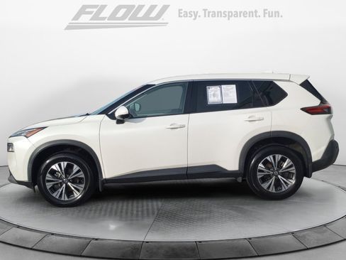 Used 2021 Nissan Rogue SV image 5