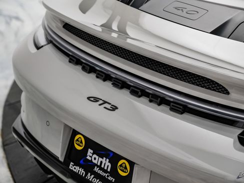 Used 2022 Porsche 911 GT3 RWD image 20