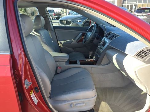 Used 2009 Toyota Camry XLE image 28