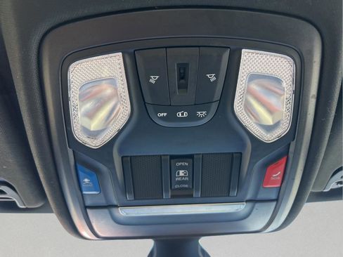 Certified 2022 RAM 1500 Big Horn w/ Night Edition image 24