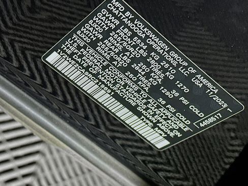 Used 2024 Volkswagen Atlas Cross Sport SE image 12