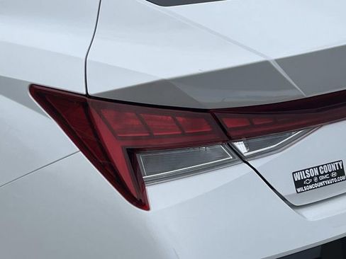 New 2026 Hyundai Elantra Limited image 10