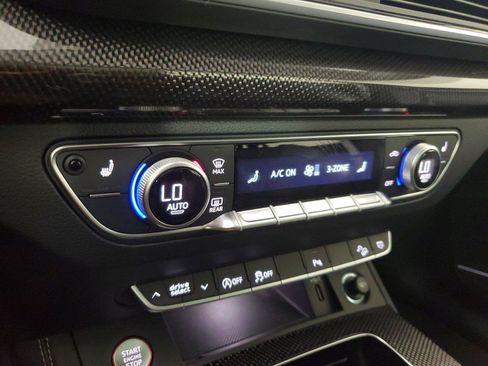 Used 2024 Audi SQ5 Premium Plus AWD/4WD image 29