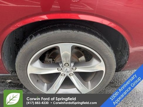 Used 2014 Dodge Challenger R/T image 12
