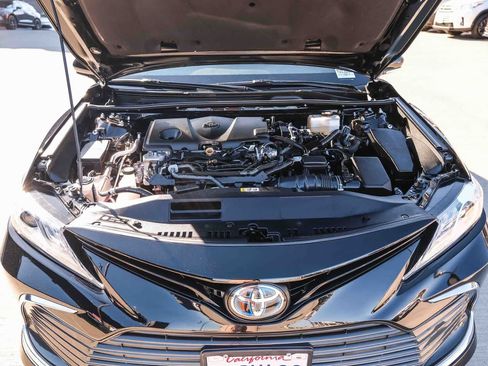 Used 2023 Toyota Camry XLE w/ Navigation Package FWD image 28