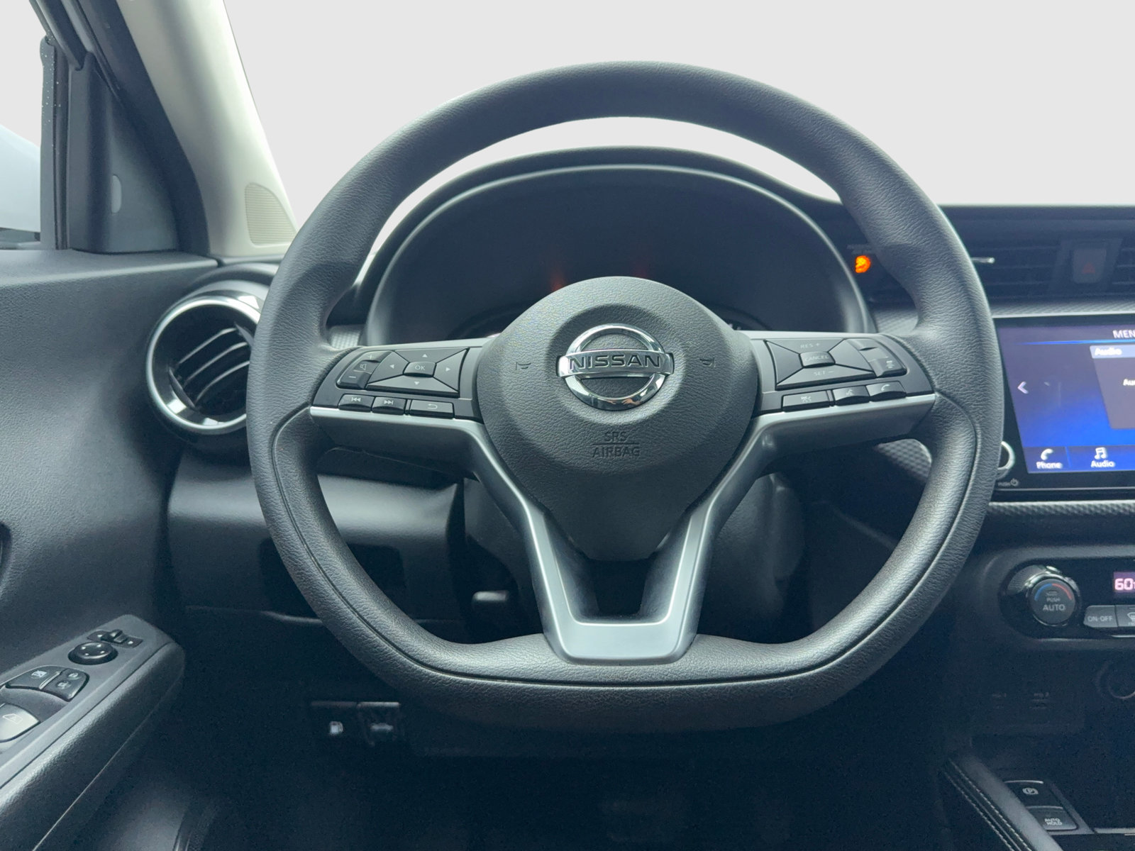 Used 2021 Nissan Kicks SV FWD image 39