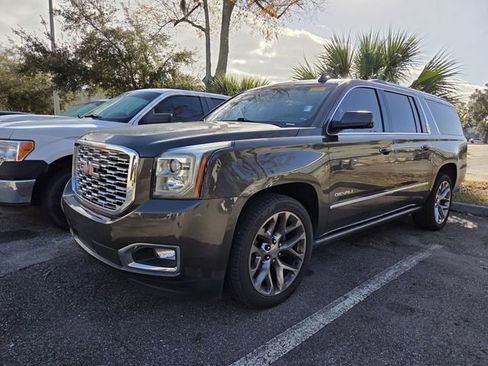 Used 2019 GMC Yukon XL Denali w/ Denali Ultimate Package image 1