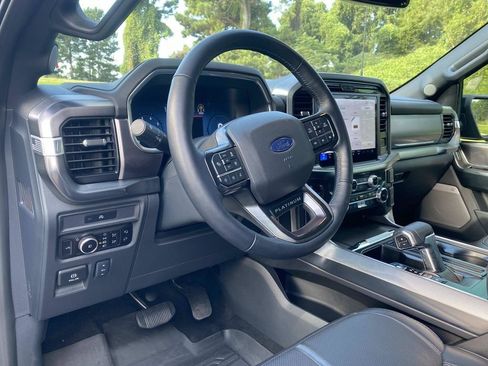 Used 2025 Ford F150 Platinum w/ FX4 Off-Road Package AWD/4WD image 23