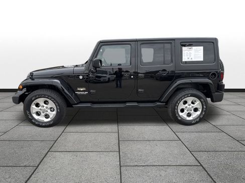 Used 2015 Jeep Wrangler Unlimited Sahara w/ Connectivity Group image 2