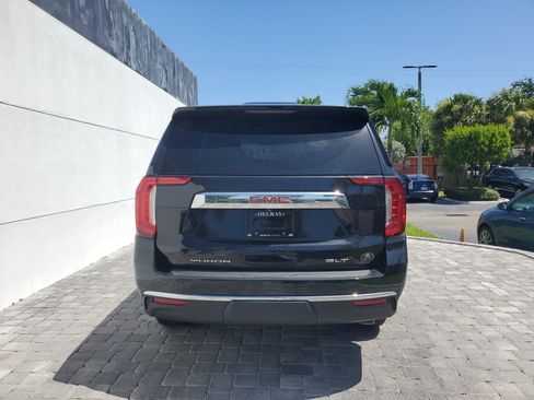 Certified 2024 GMC Yukon SLT w/ SLT Luxury Package RWD image 5
