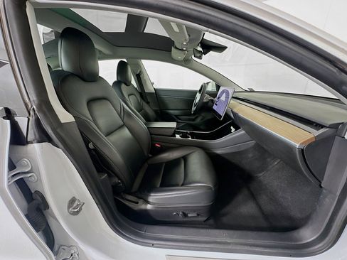 Used 2020 Tesla Model 3 Standard Range Plus image 28