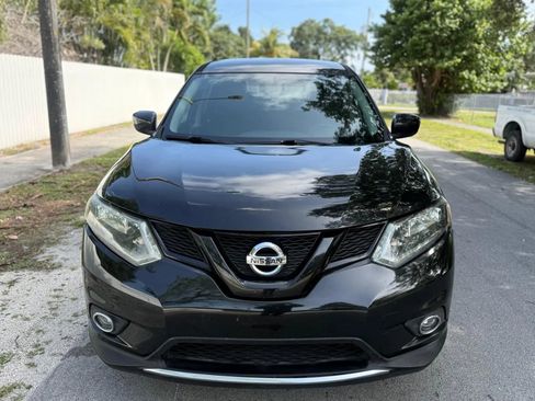 Used 2016 Nissan Rogue S w/ S Family Package FWD image 5