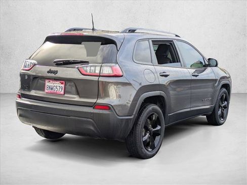 Certified 2020 Jeep Cherokee Altitude image 5