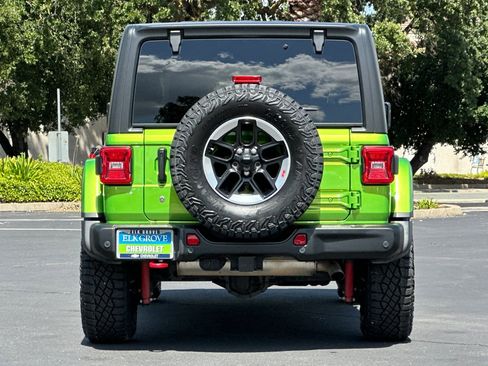 Used 2018 Jeep Wrangler Unlimited Rubicon AWD/4WD image 4