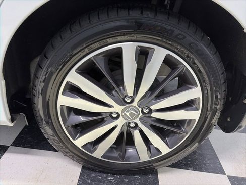 Used 2015 Honda Fit EX image 8