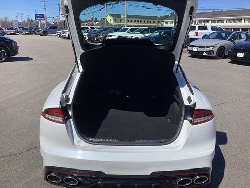 Certified 2022 Kia Stinger GT-Line AWD/4WD image 10