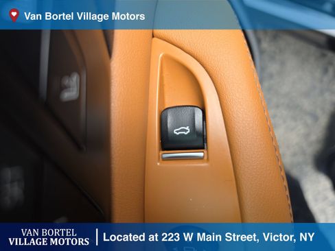 Used 2023 BMW X5 xDrive40i w/ Executive Package AWD/4WD image 12