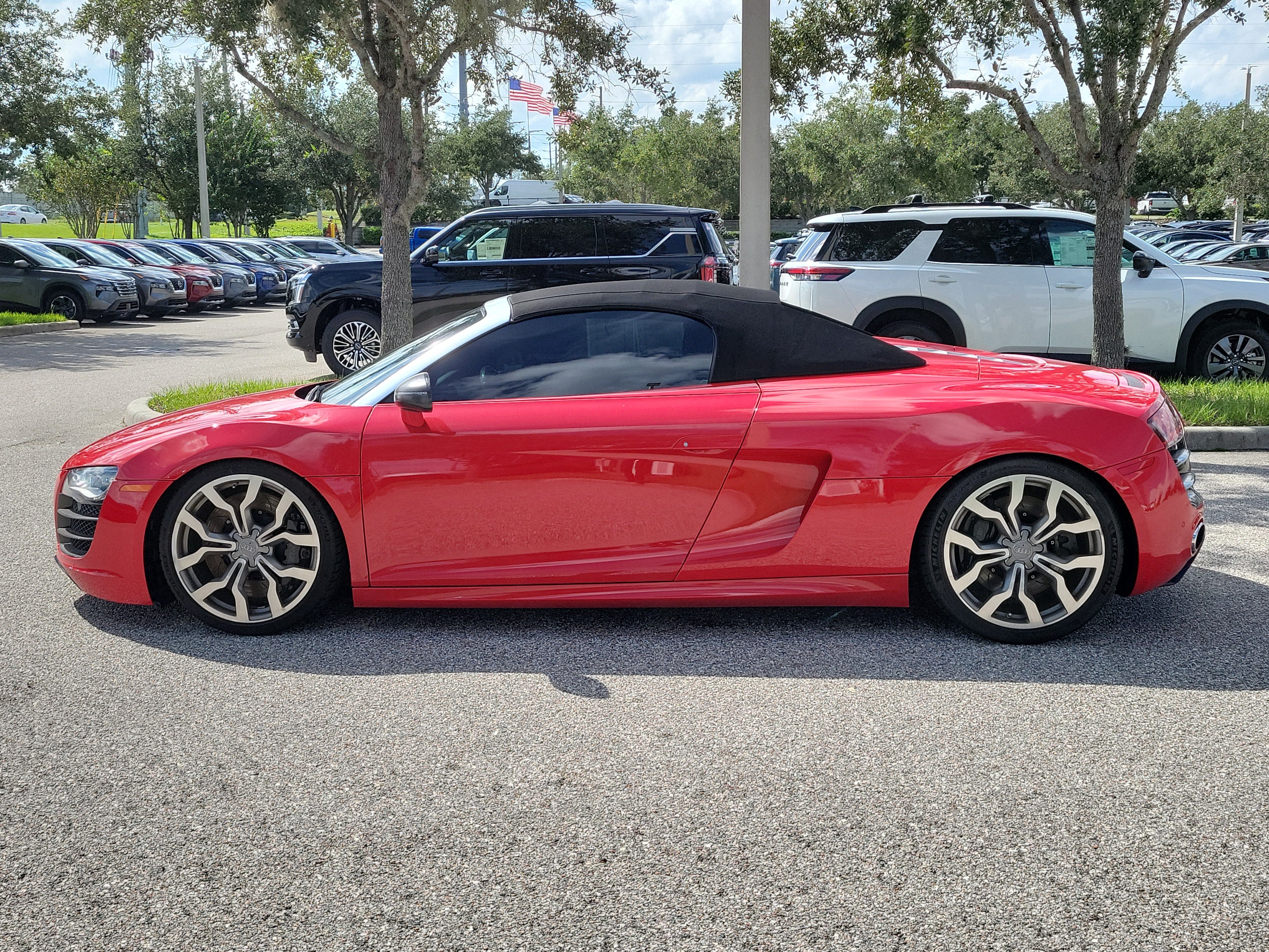Used 2011 Audi R8 V10 AWD/4WD image 4